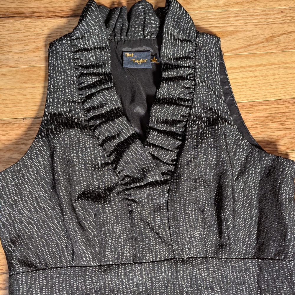 Just...Taylor Charcoal Sleeveless Midi Dress - Picture 3 of 7